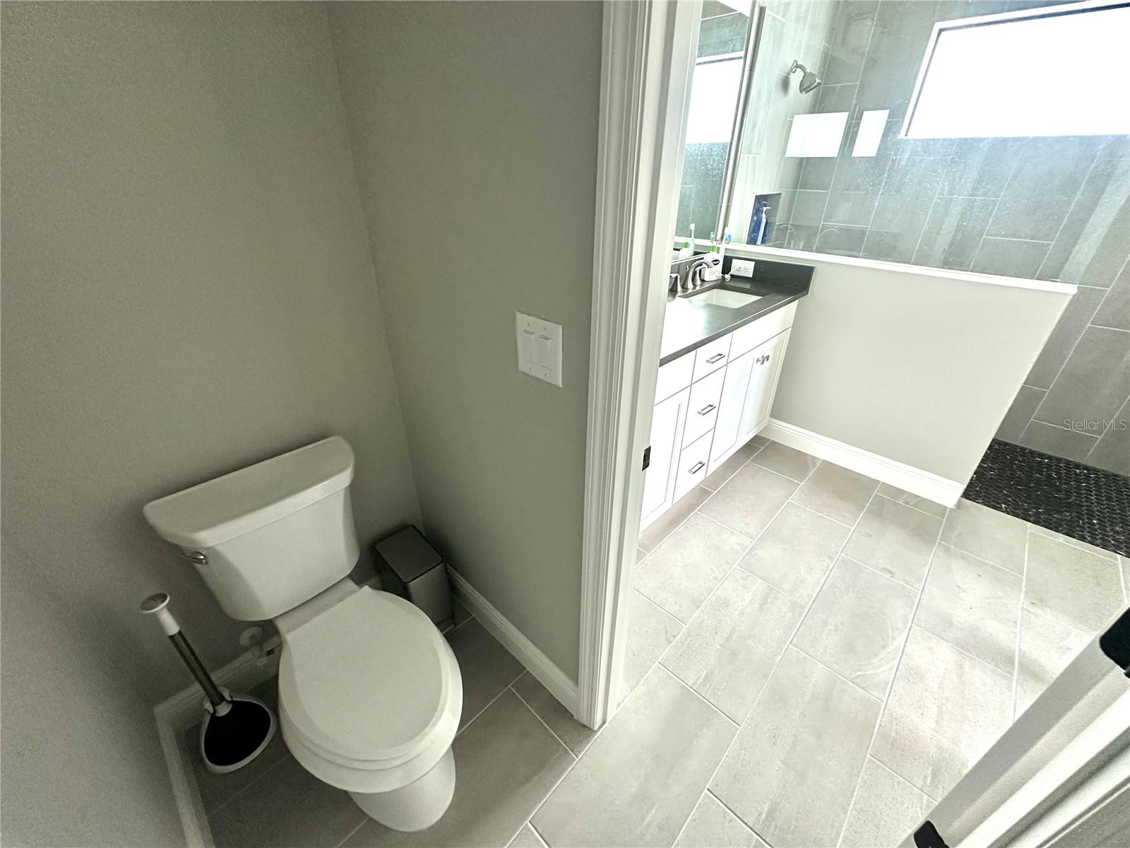 SKYSAIL - Residential Lease