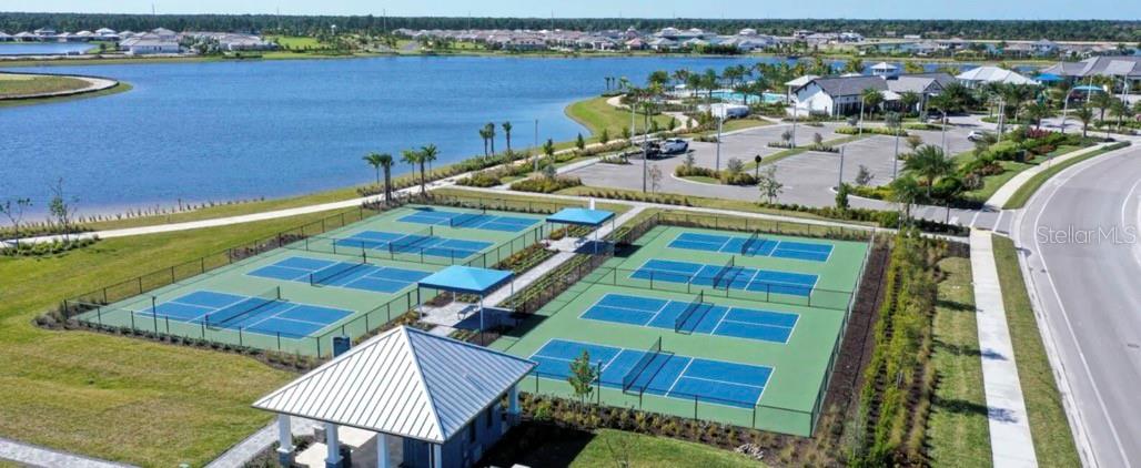 SKYSAIL - Residential Lease