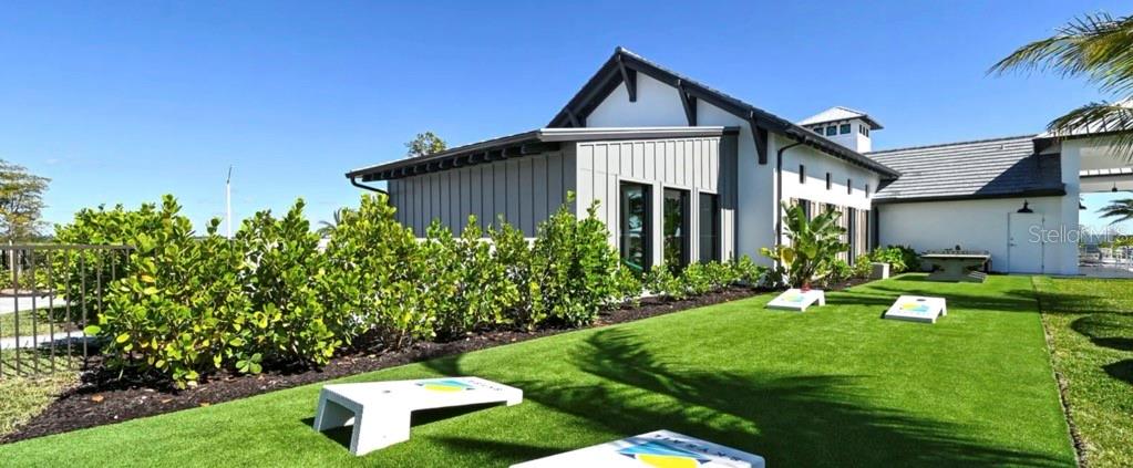 SKYSAIL - Residential Lease