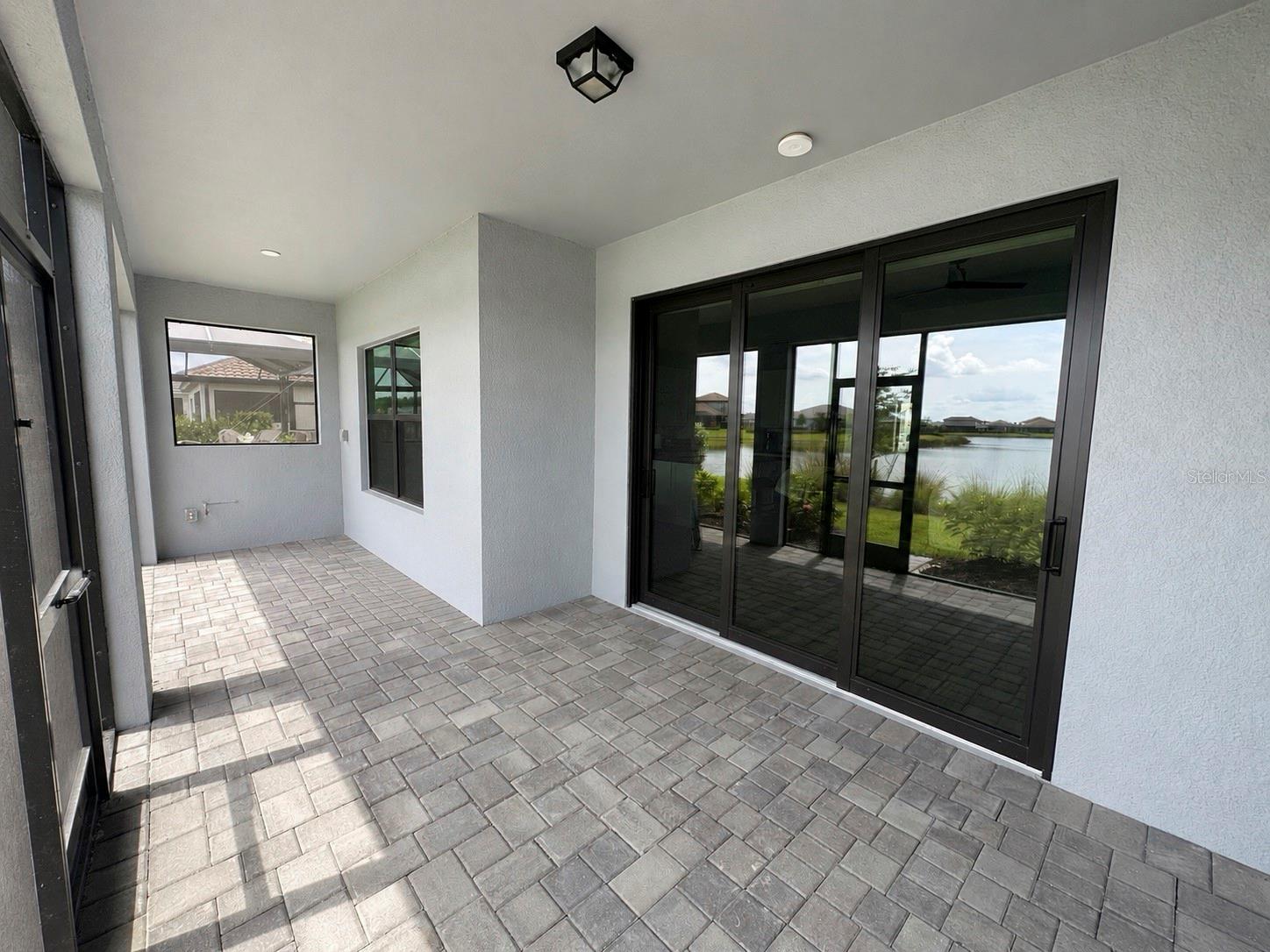 SKYSAIL - Residential Lease