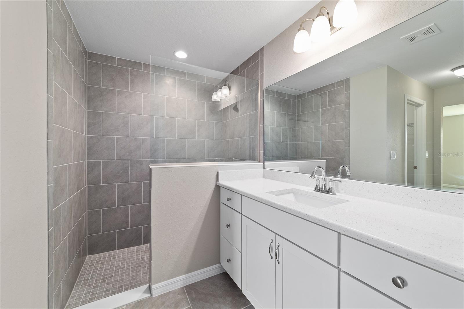 CITRUS SPGS UNIT 23 - Residential