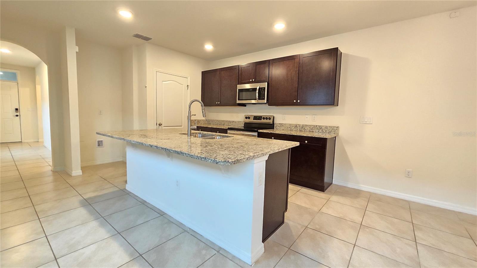 OAK TRAIL RESERVE - Residential