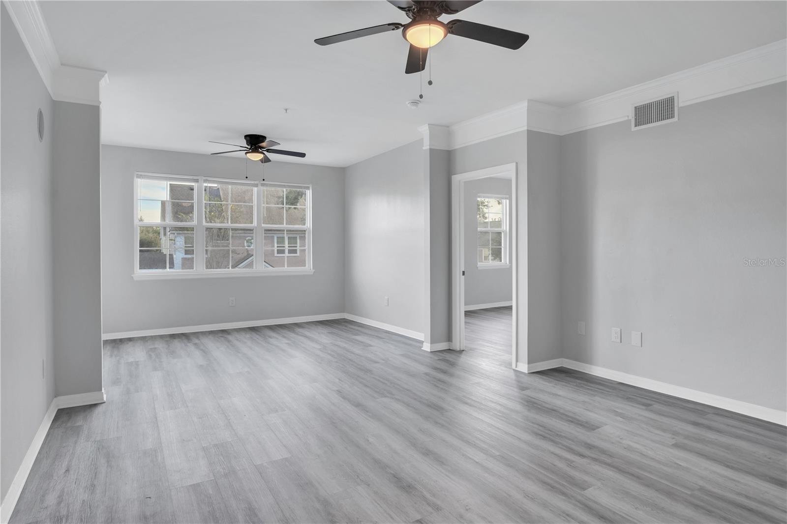 HAMPTONS AT METROWEST - Residential