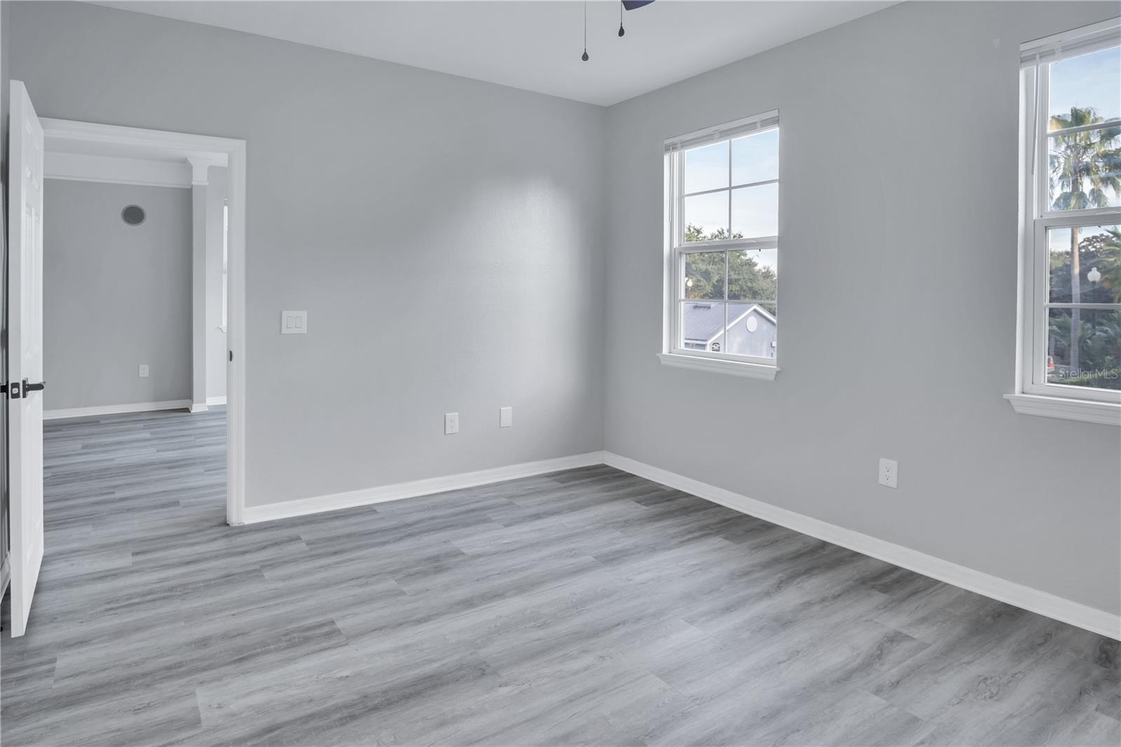 HAMPTONS AT METROWEST - Residential