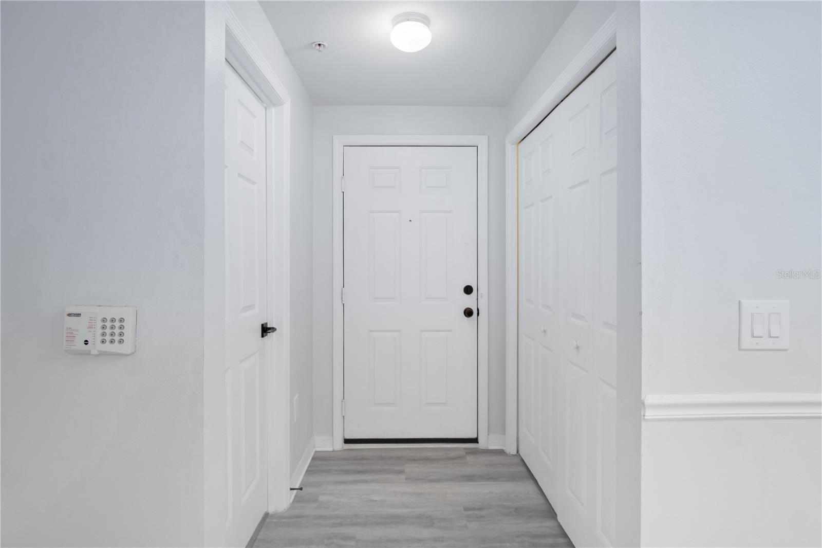 HAMPTONS AT METROWEST - Residential