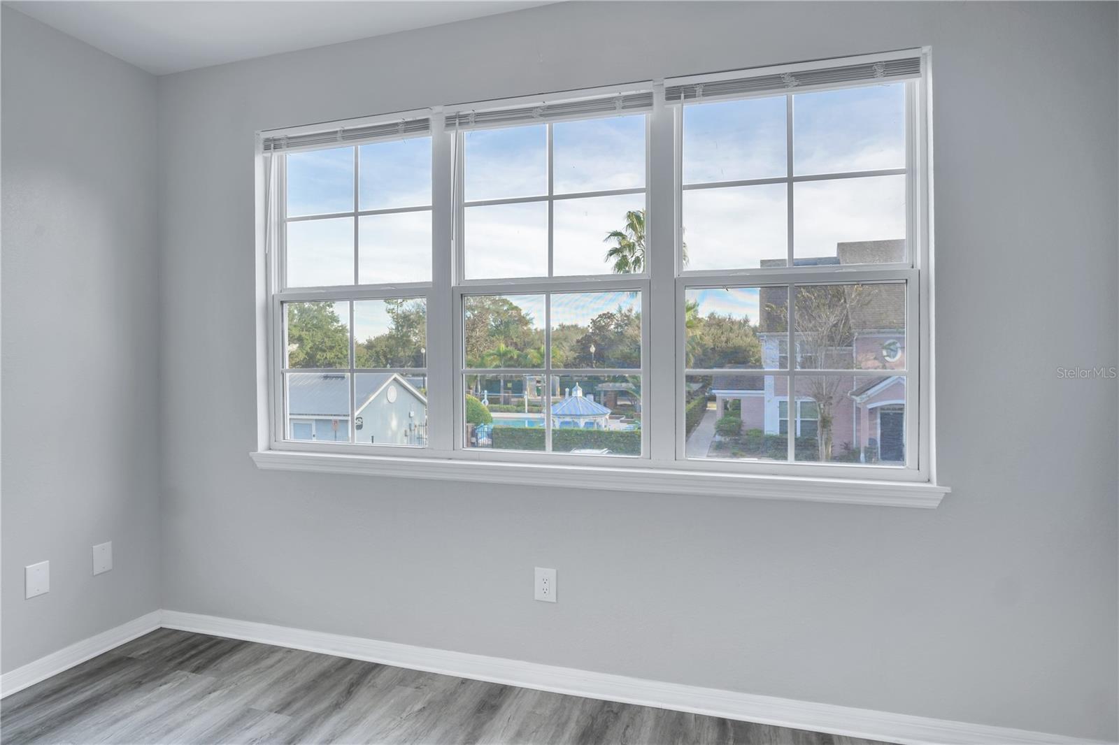 HAMPTONS AT METROWEST - Residential