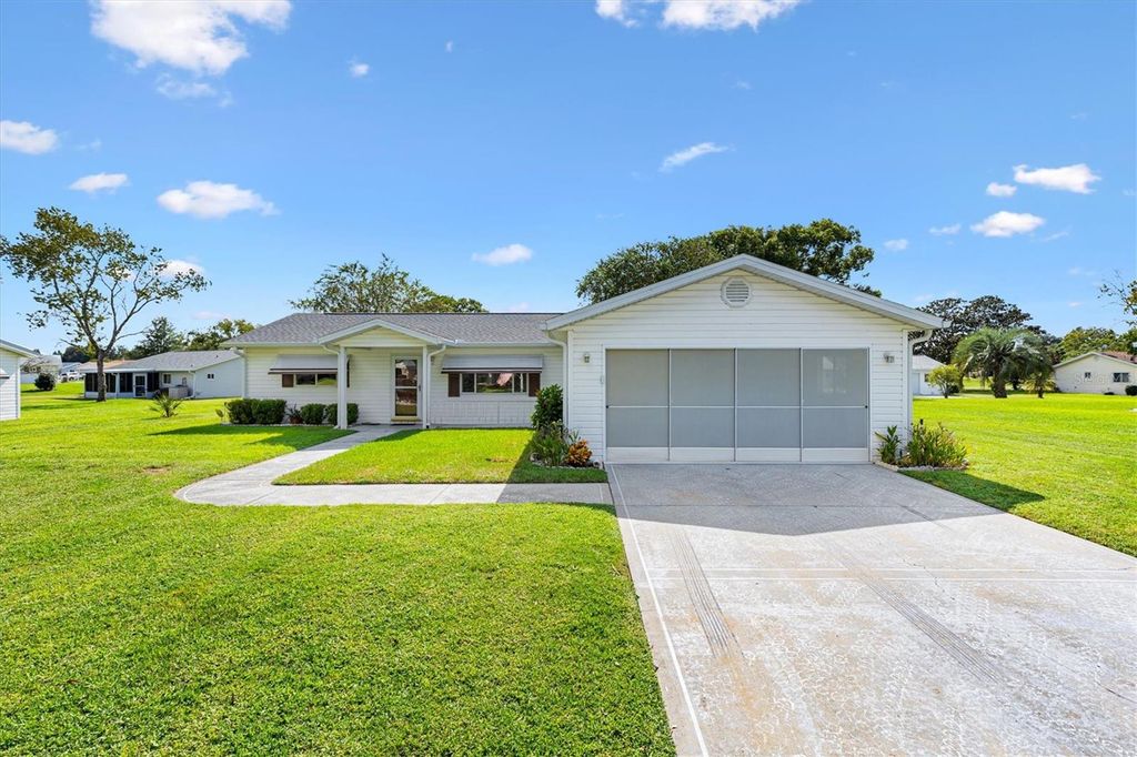 Photo of 17710 SE 108th Avenue, Summerfield, FL 34491 (MLS # OM709593)