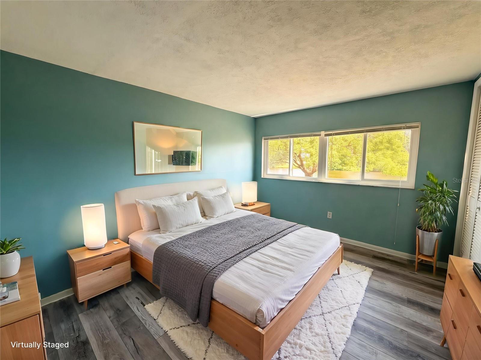 IMPERIAL PARK CONDO - Residential