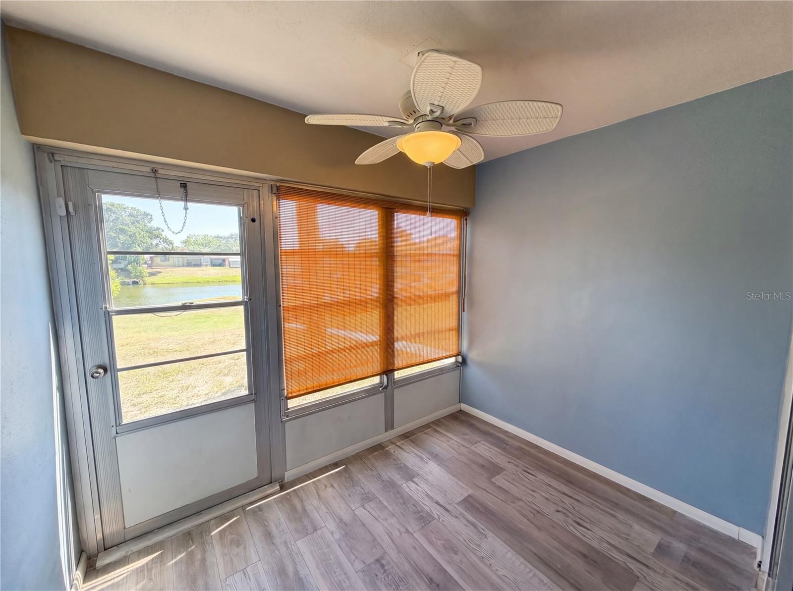 IMPERIAL PARK CONDO - Residential