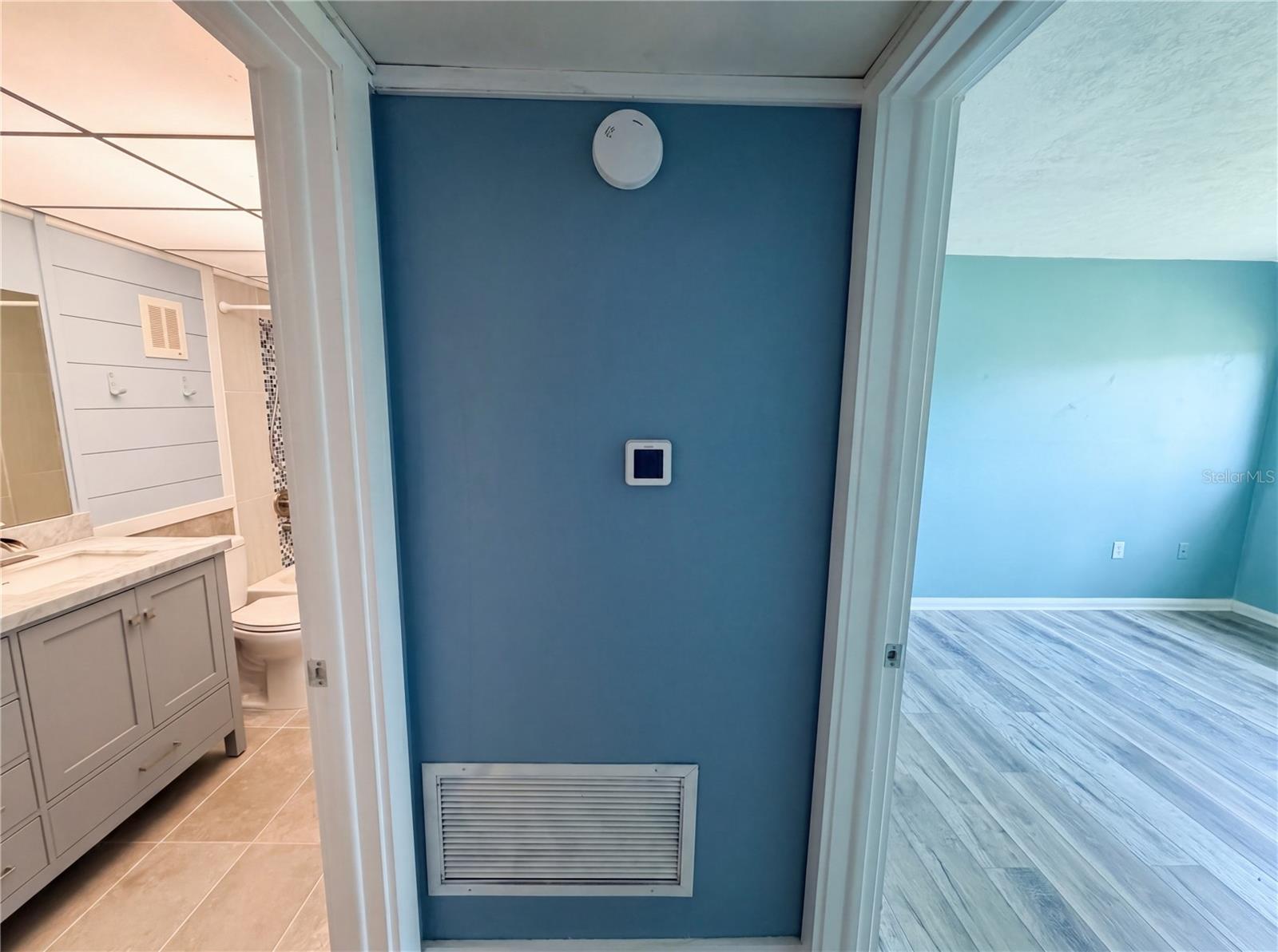 IMPERIAL PARK CONDO - Residential
