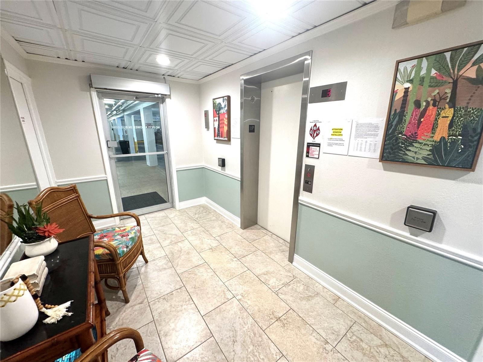 HARBOUR CLUB CONDO - Residential