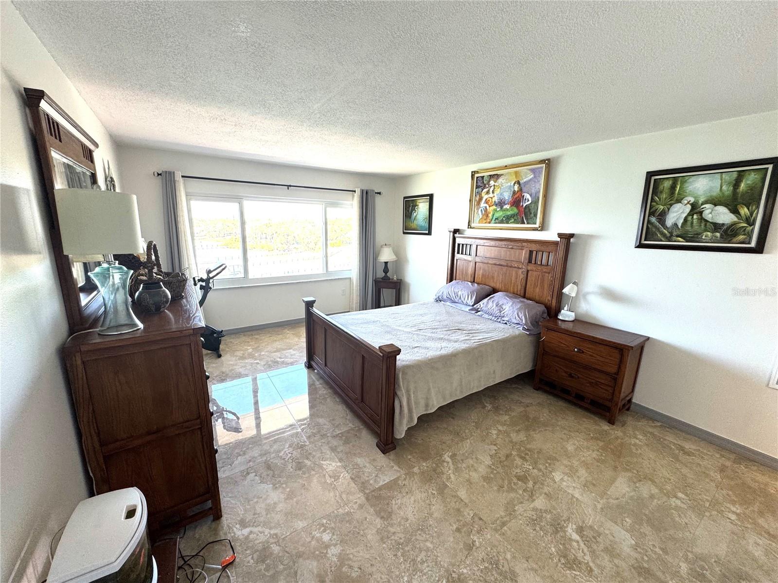 HARBOUR CLUB CONDO - Residential