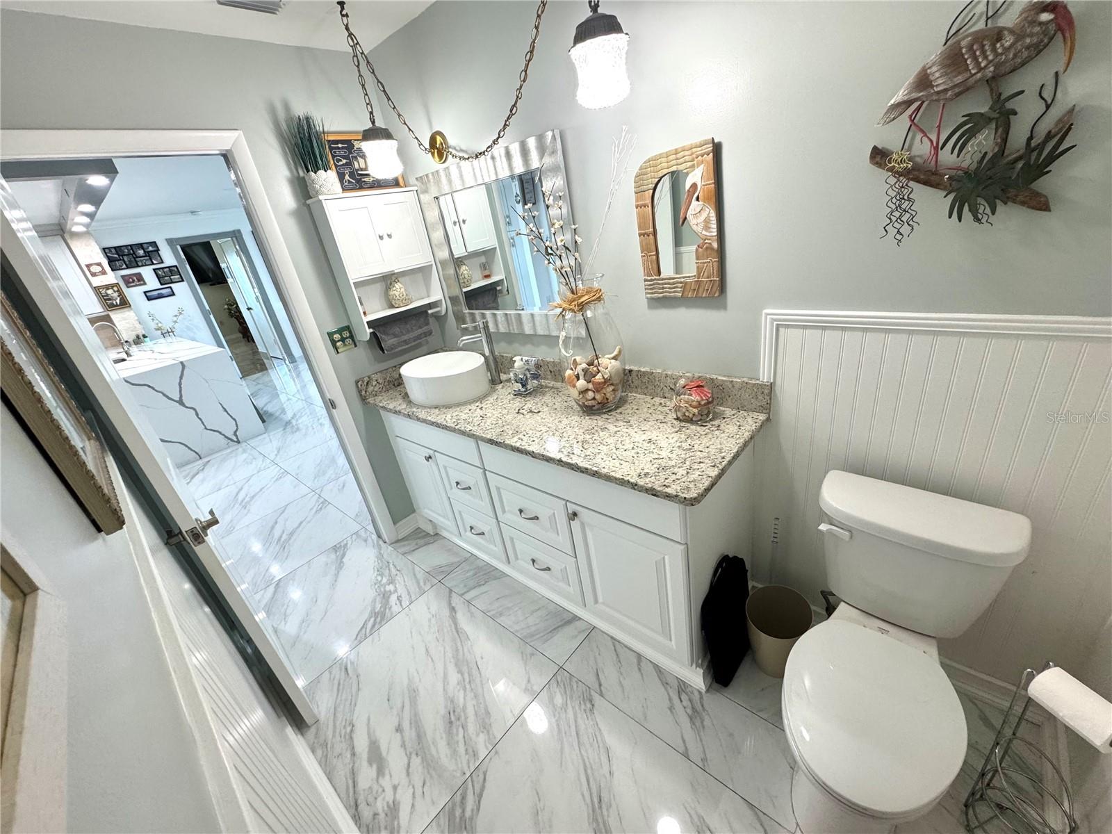 HARBOUR CLUB CONDO - Residential