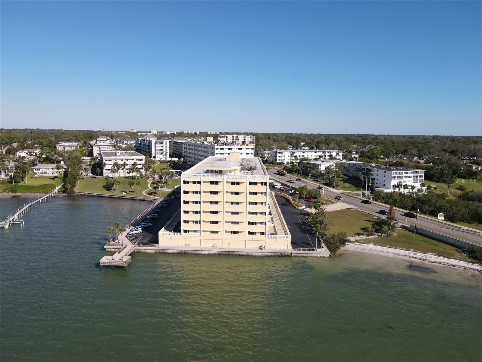 HARBOUR CLUB CONDO - Residential