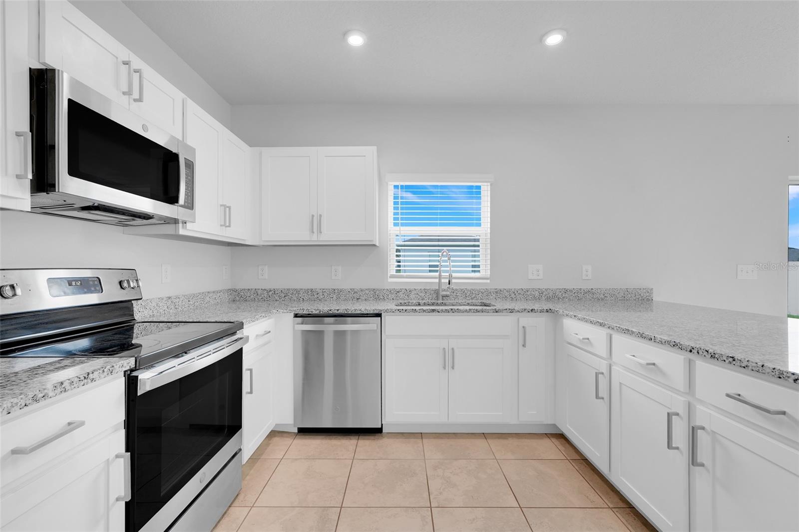 GRACELYN GROVE PH 1 - Residential Lease