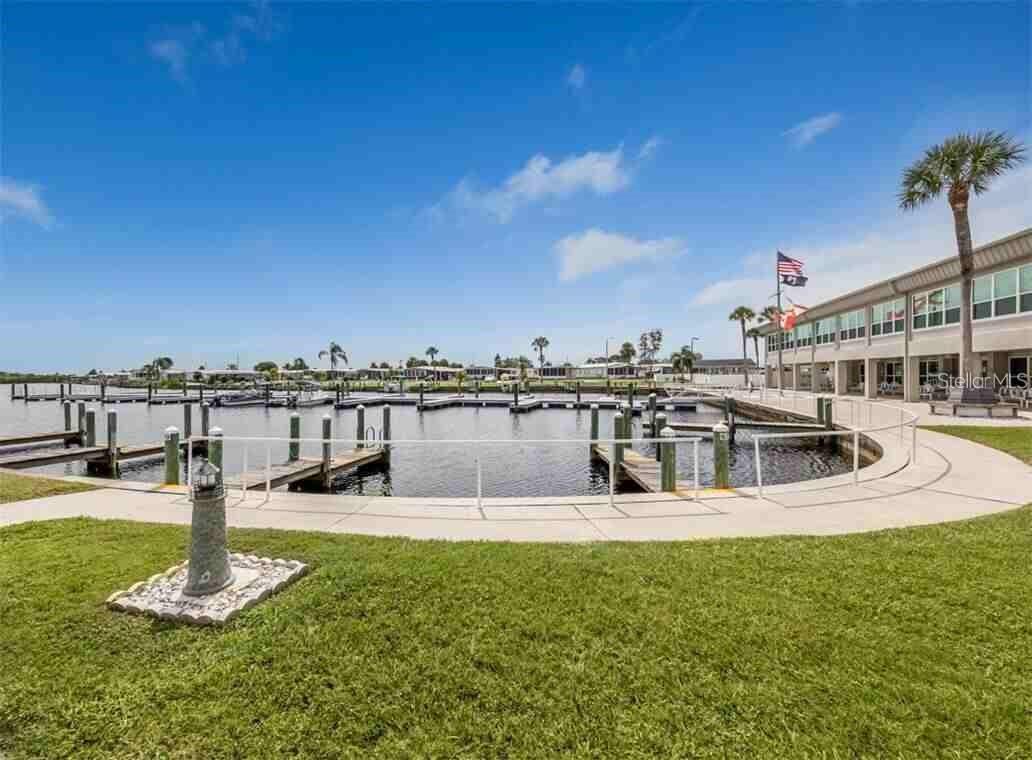 HARBOR COVE - Residential