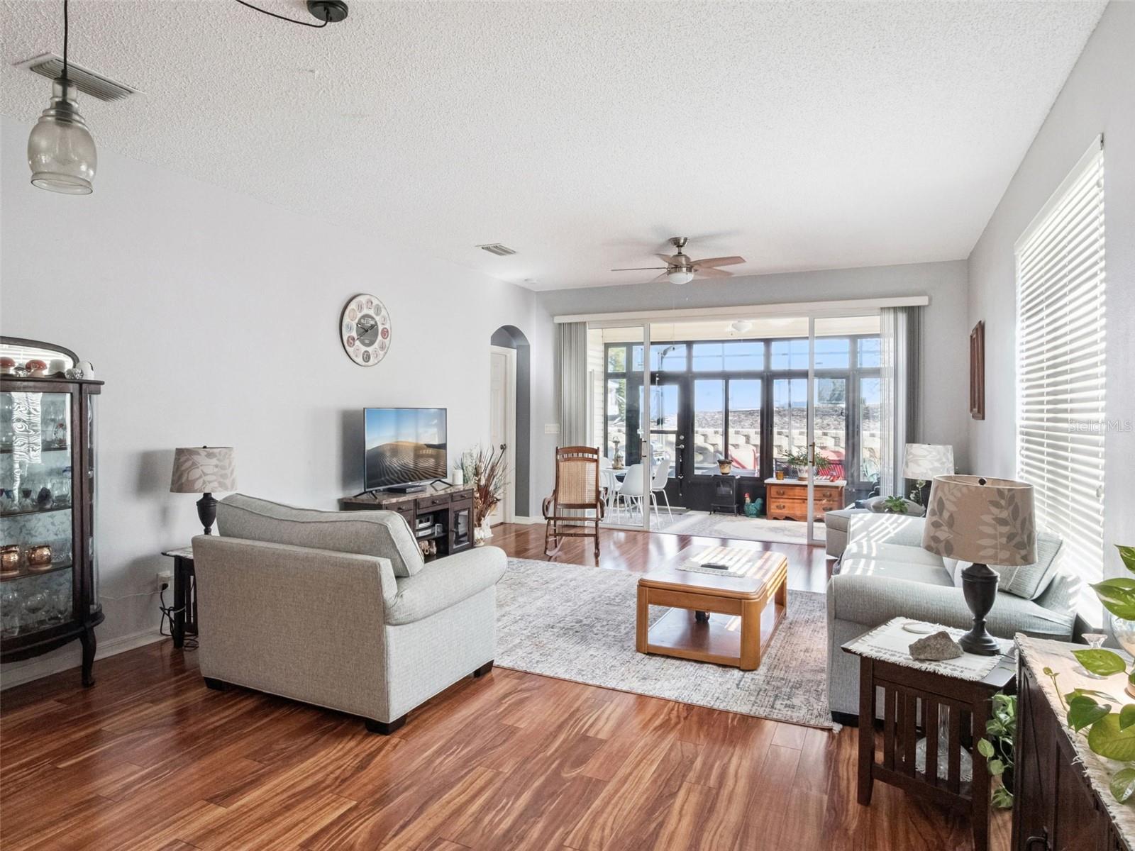 ROYAL HIGHLANDS PH 01E - Residential