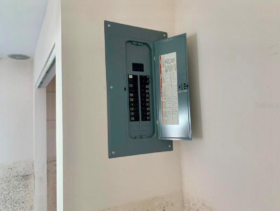 MADEIRA SHORES 1ST ADD - Residential