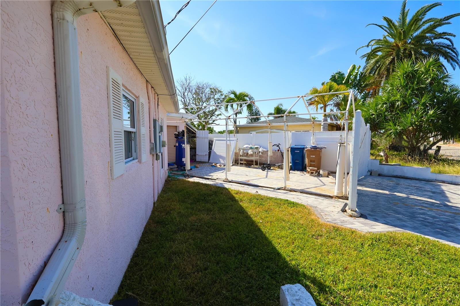 MADEIRA SHORES 1ST ADD - Residential