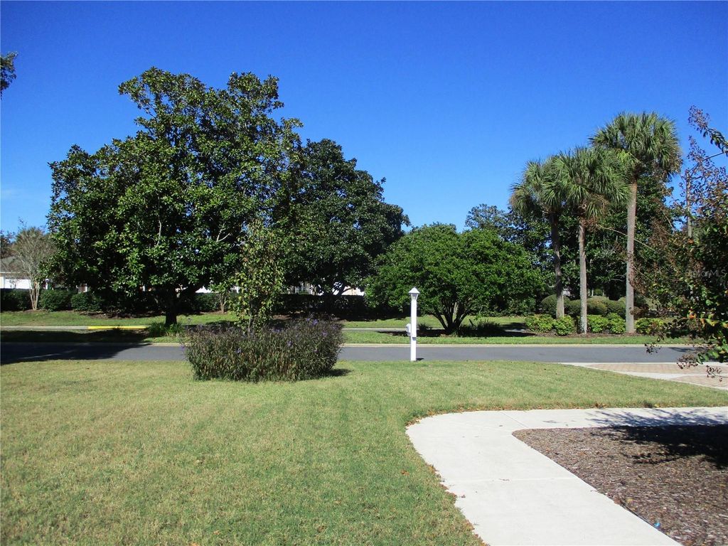 Photo of 11518 SW 136th Place, Dunnellon, FL 34432 (MLS # OM713281)