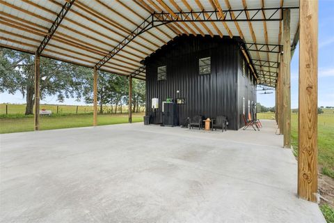 Tiny photo for 23220 NW 27th St, Morriston, FL 32668 (MLS # OM710235)