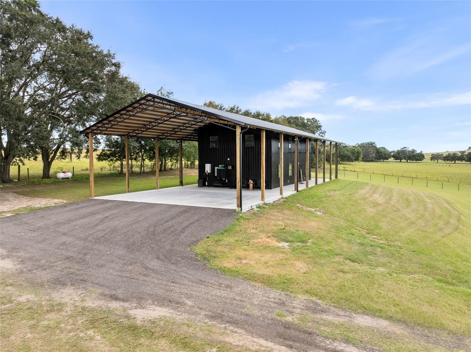 GOLD MEDAL FARMS - Residential