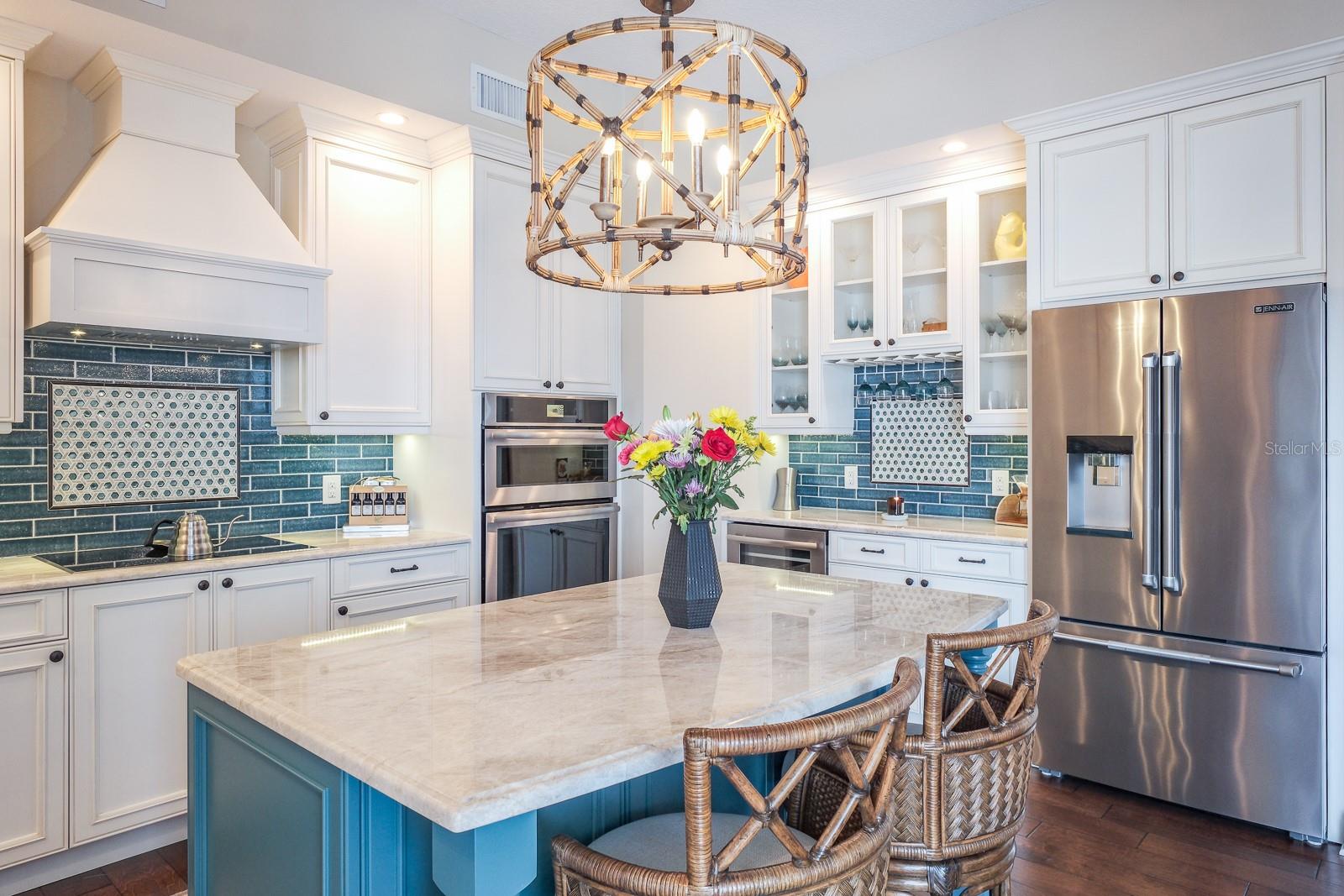 MANDALAY BEACH CLUB CONDO - Residential