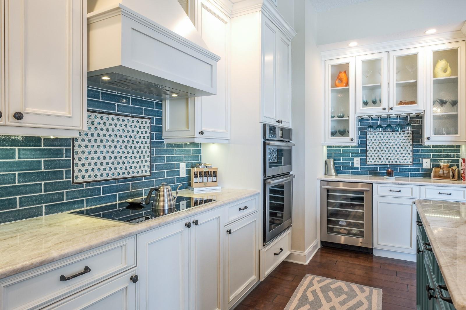 MANDALAY BEACH CLUB CONDO - Residential