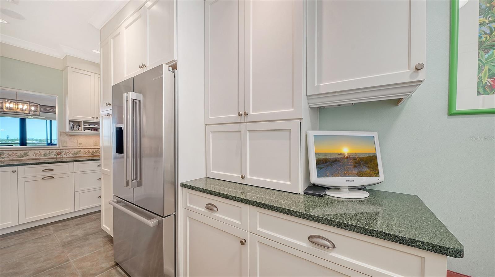 EAGLES POINT AT THE LANDINGS 1 - Residential