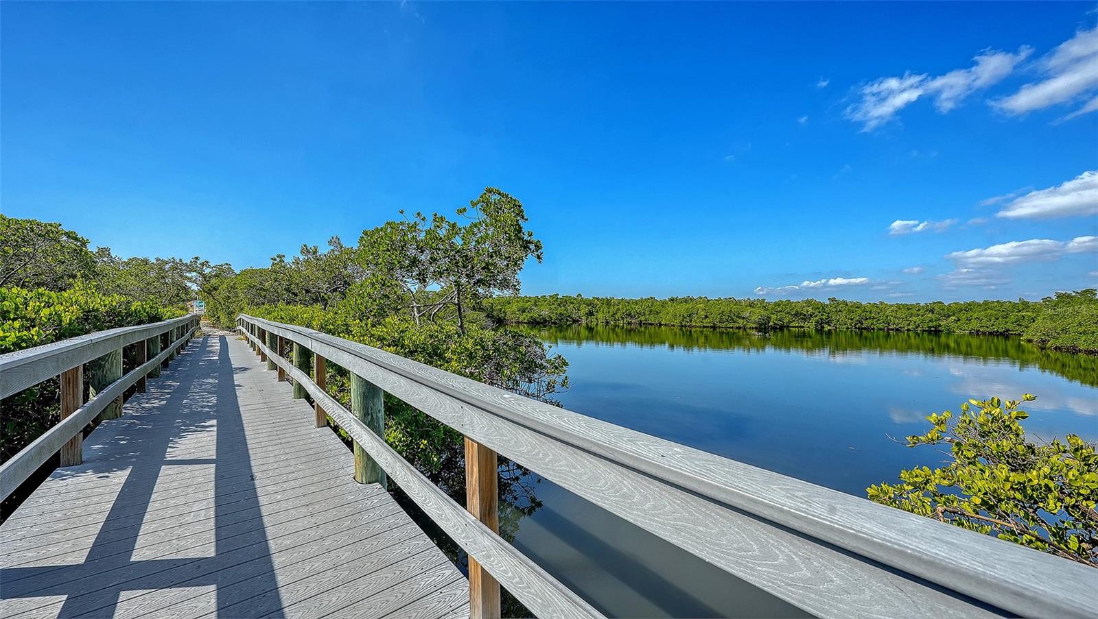 EAGLES POINT AT THE LANDINGS 1 - Residential