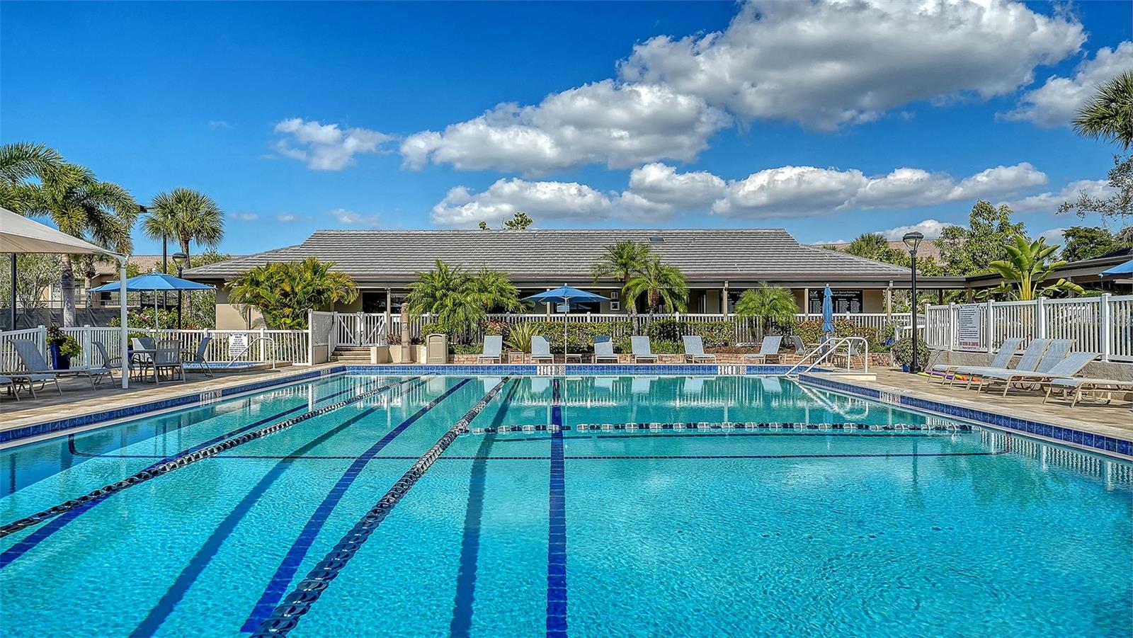 EAGLES POINT AT THE LANDINGS 1 - Residential