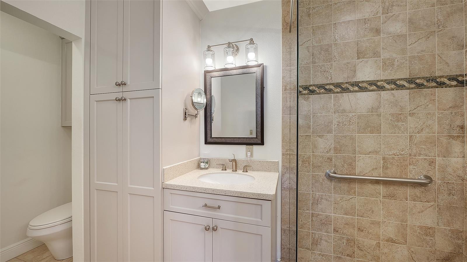 EAGLES POINT AT THE LANDINGS 1 - Residential