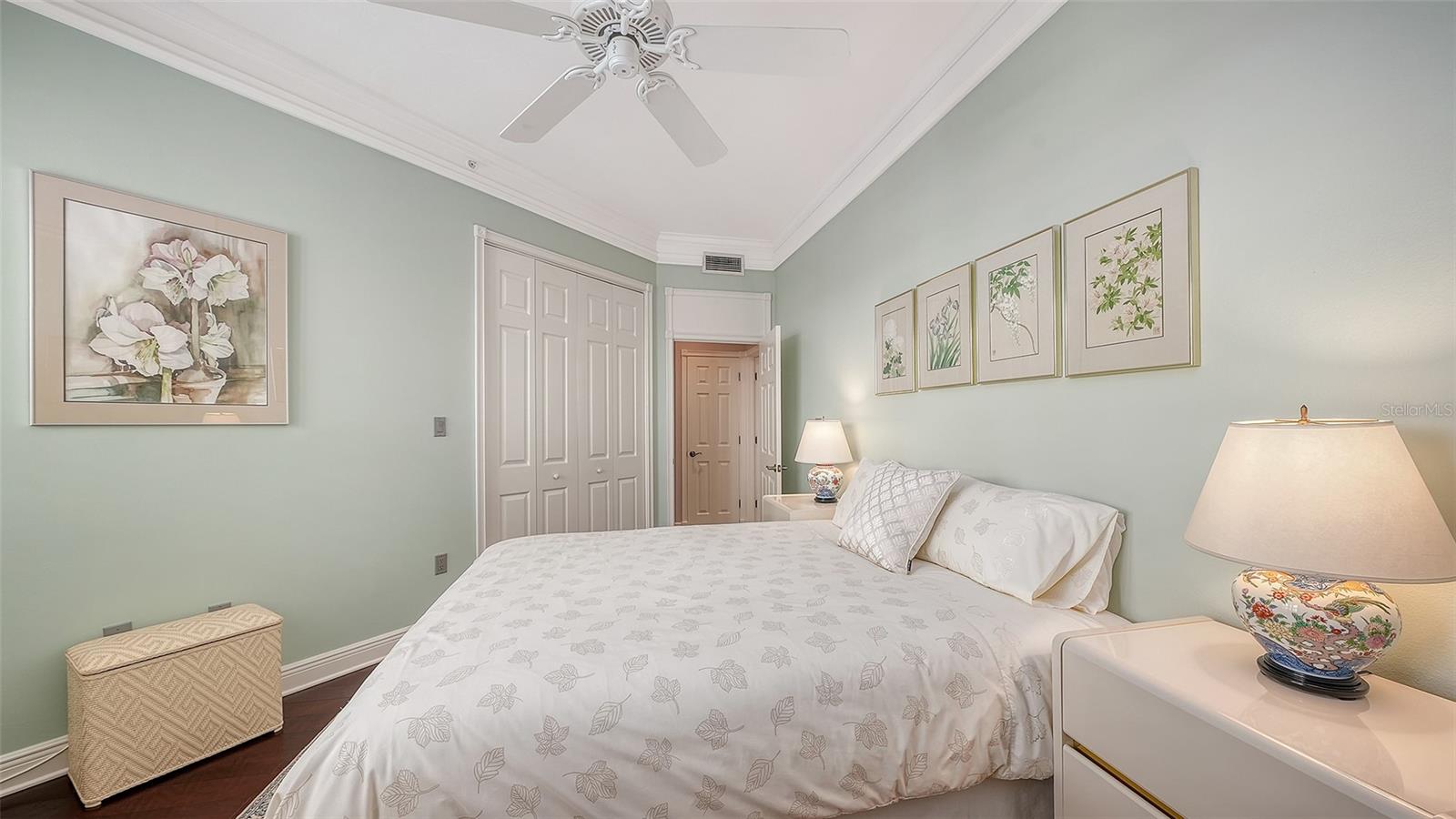 EAGLES POINT AT THE LANDINGS 1 - Residential