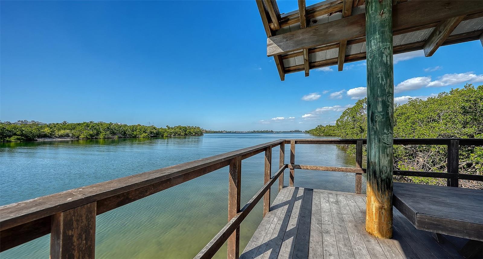 EAGLES POINT AT THE LANDINGS 1 - Residential