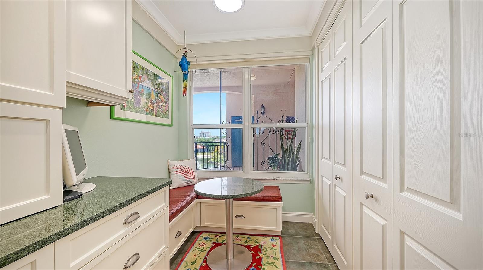 EAGLES POINT AT THE LANDINGS 1 - Residential