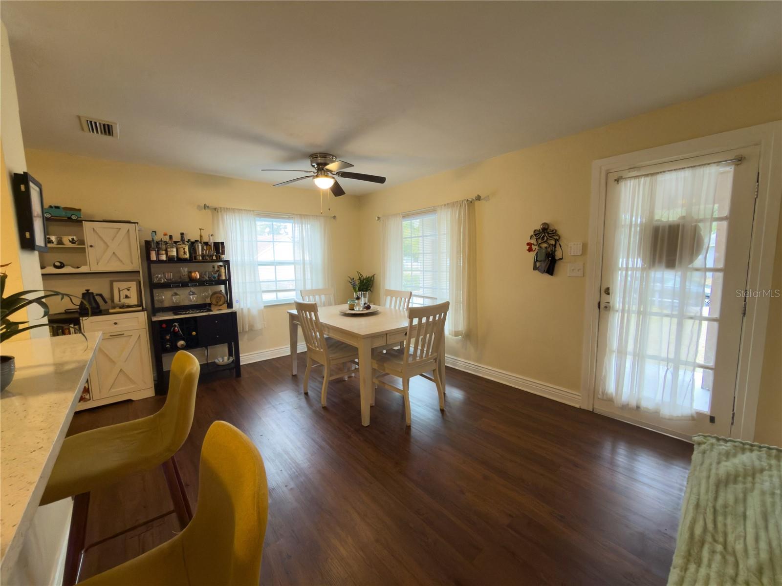 707 N JEFFERSON AVENUE