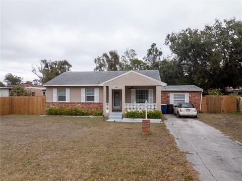 Photo of 707 N Jefferson Avenue, Clearwater, FL 33755 (MLS # TB8466732)