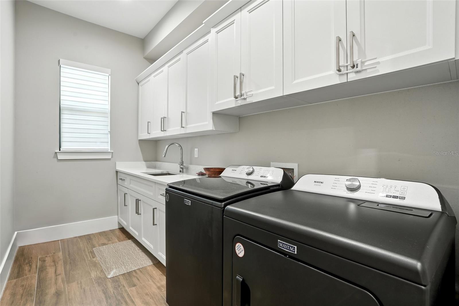 GOLDEN GATE ESTATE UNIT 9 - Residential