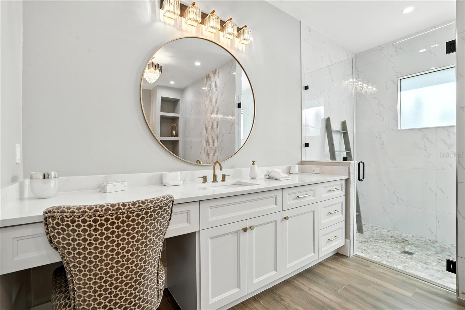 GOLDEN GATE ESTATE UNIT 9 - Residential