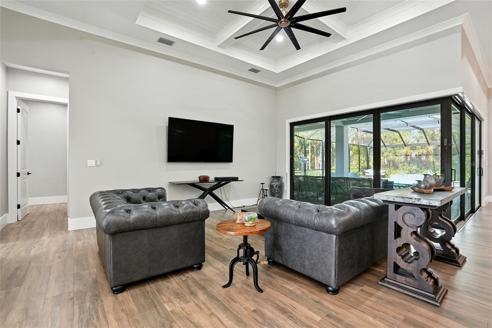 GOLDEN GATE ESTATE UNIT 9 - Residential