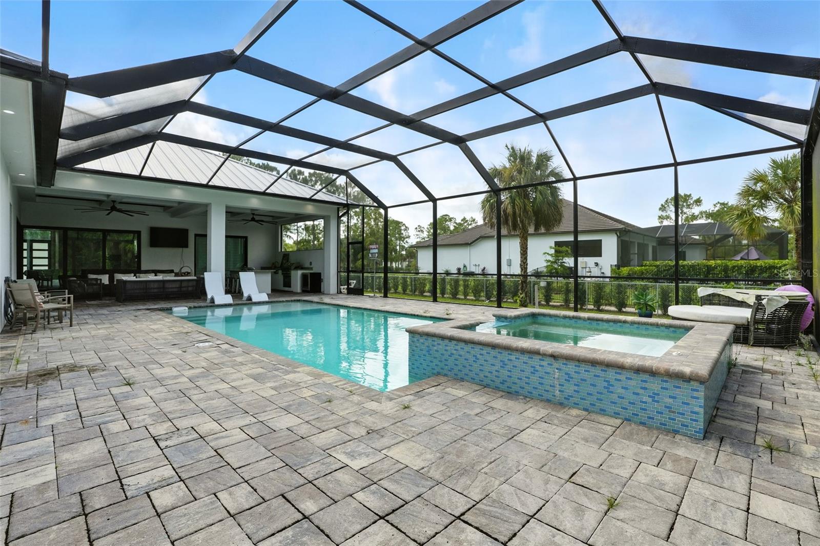 GOLDEN GATE ESTATE UNIT 9 - Residential