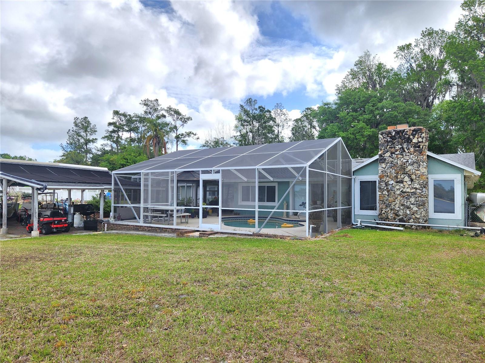 ISLAND LAKE ESTATES - Residential
