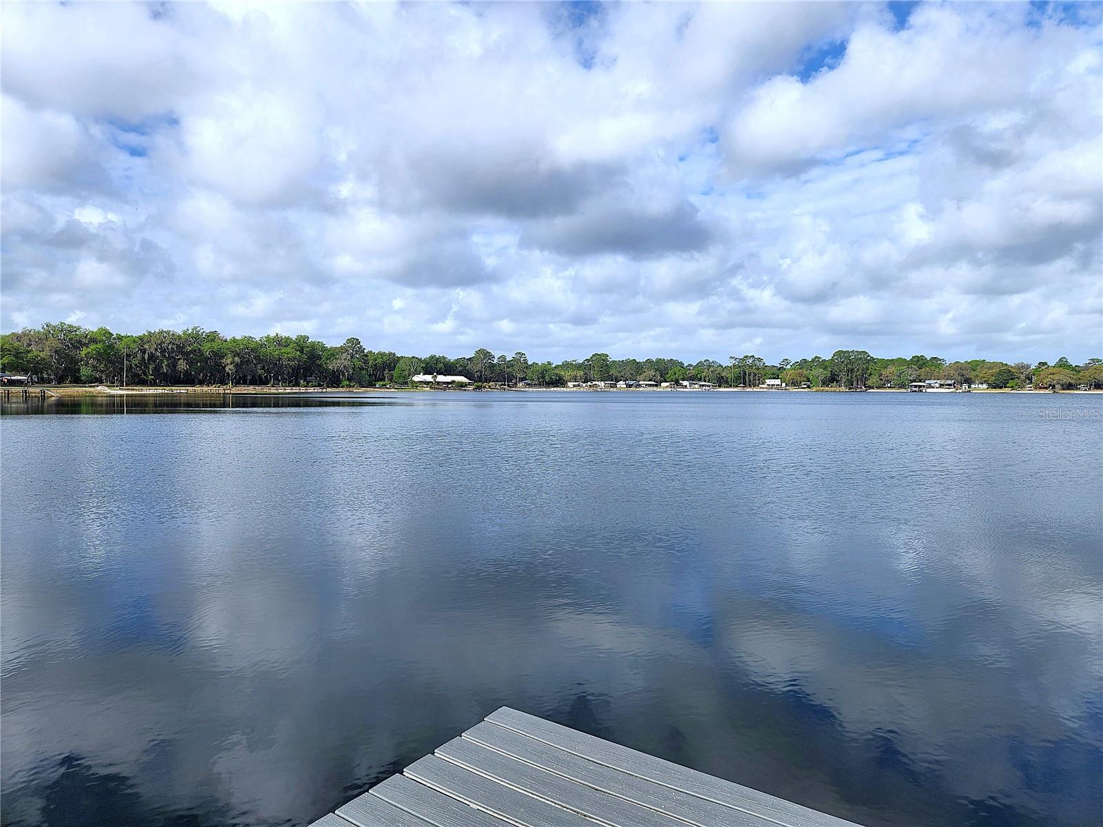 ISLAND LAKE ESTATES - Residential