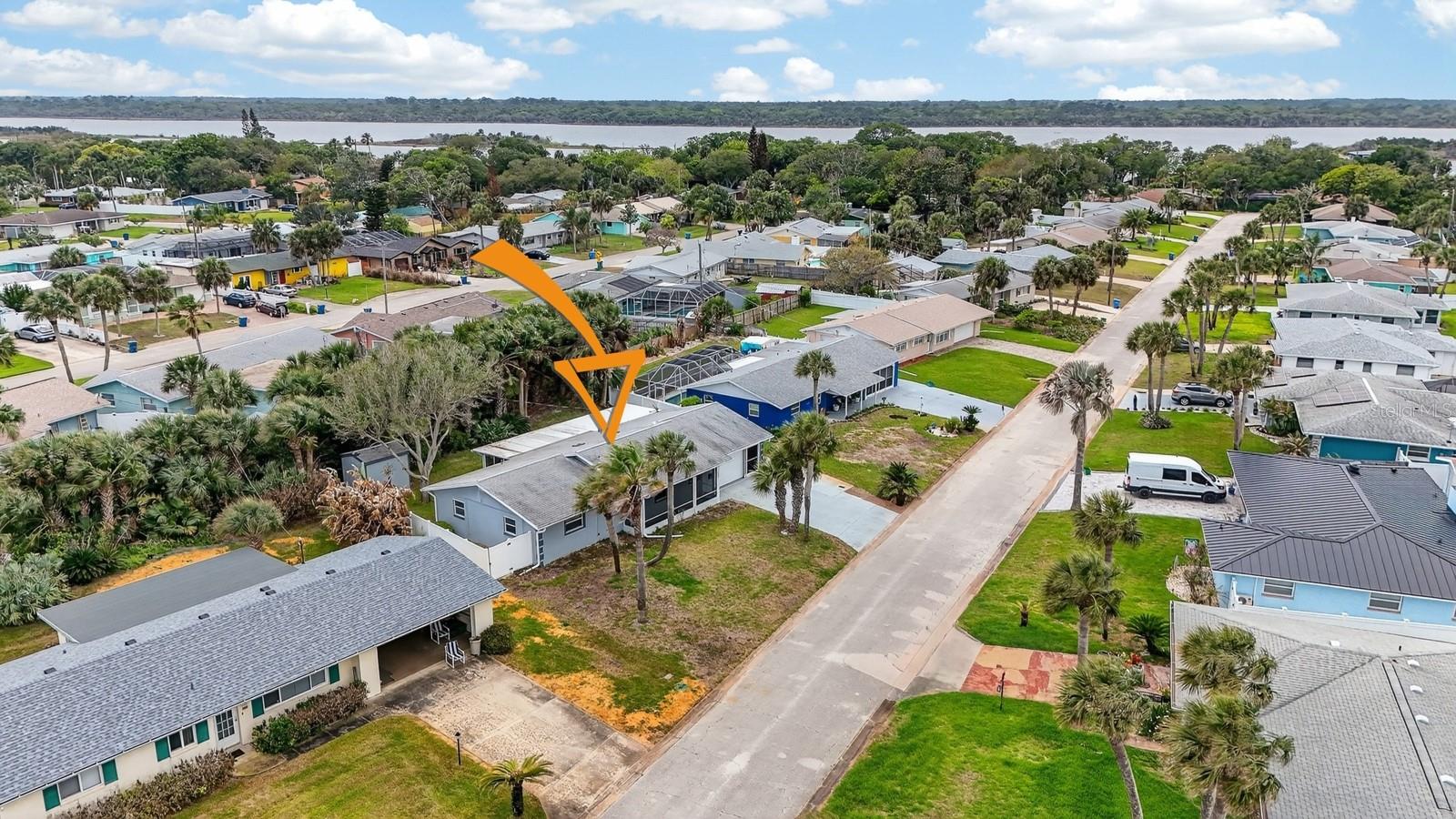 BREAKERS UNIT 02 - Residential