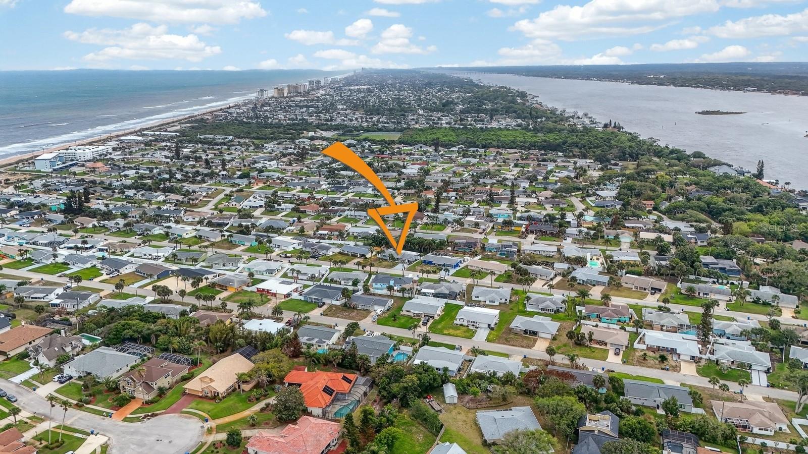 BREAKERS UNIT 02 - Residential