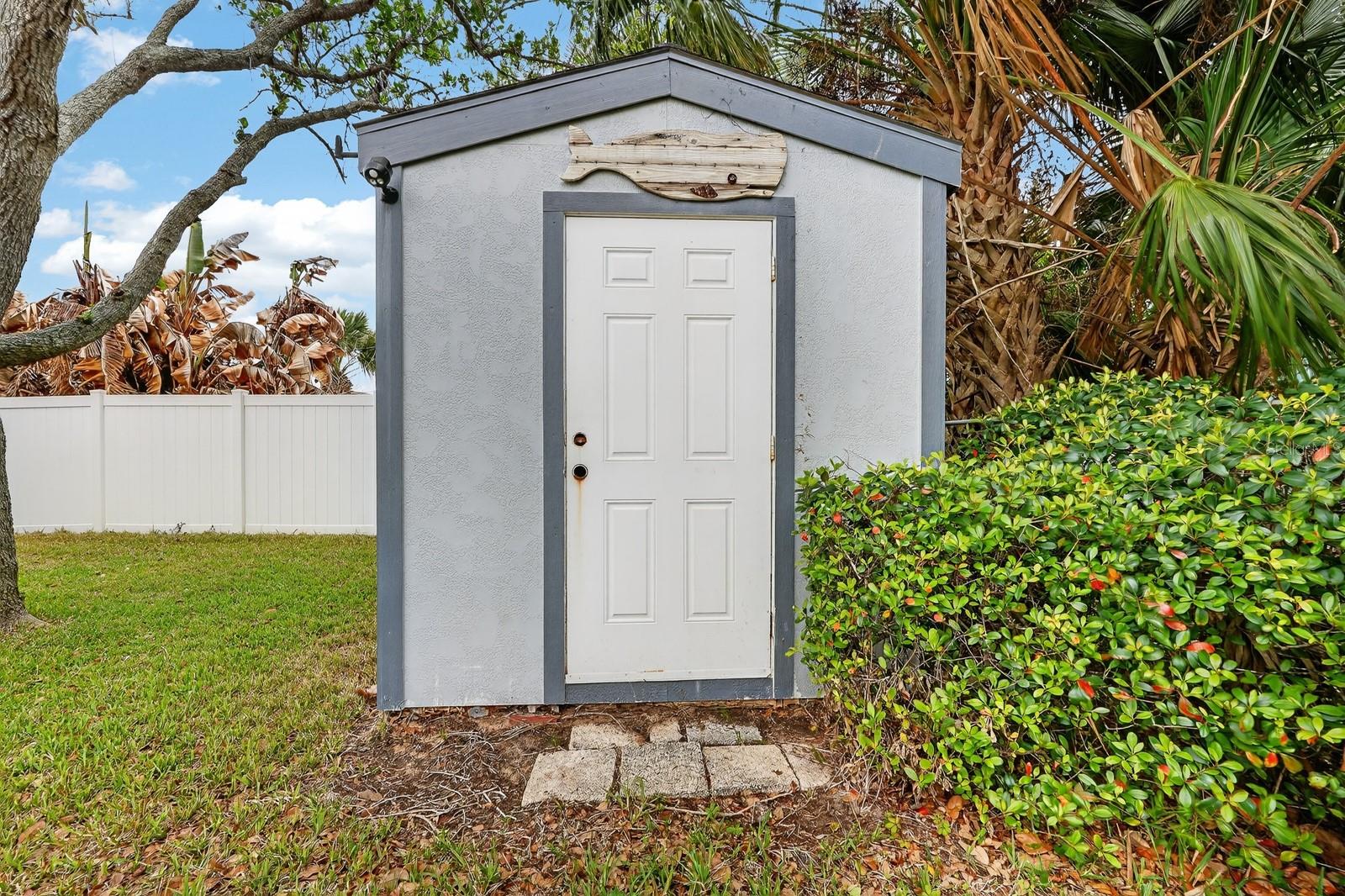 BREAKERS UNIT 02 - Residential