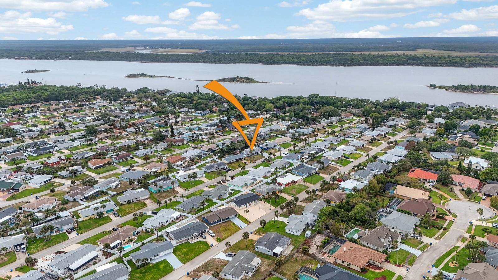 BREAKERS UNIT 02 - Residential