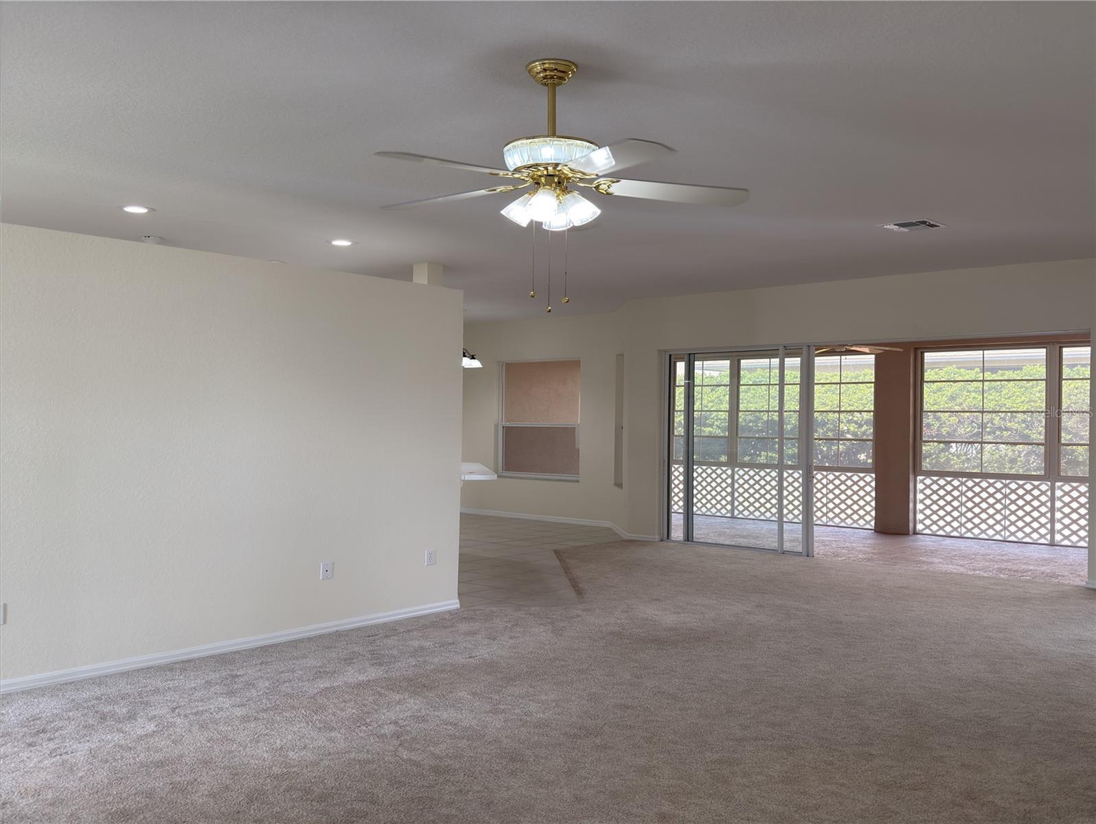 HUNTINGTON HILLS PH 01 - Residential