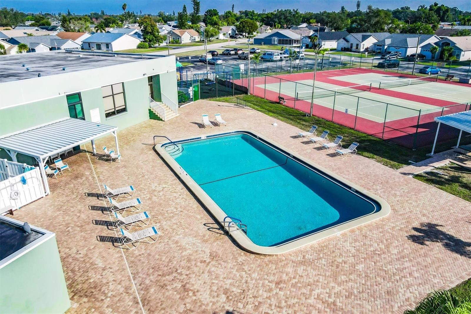 VILLAGE OF LAKESIDE SOUTH II - Residential