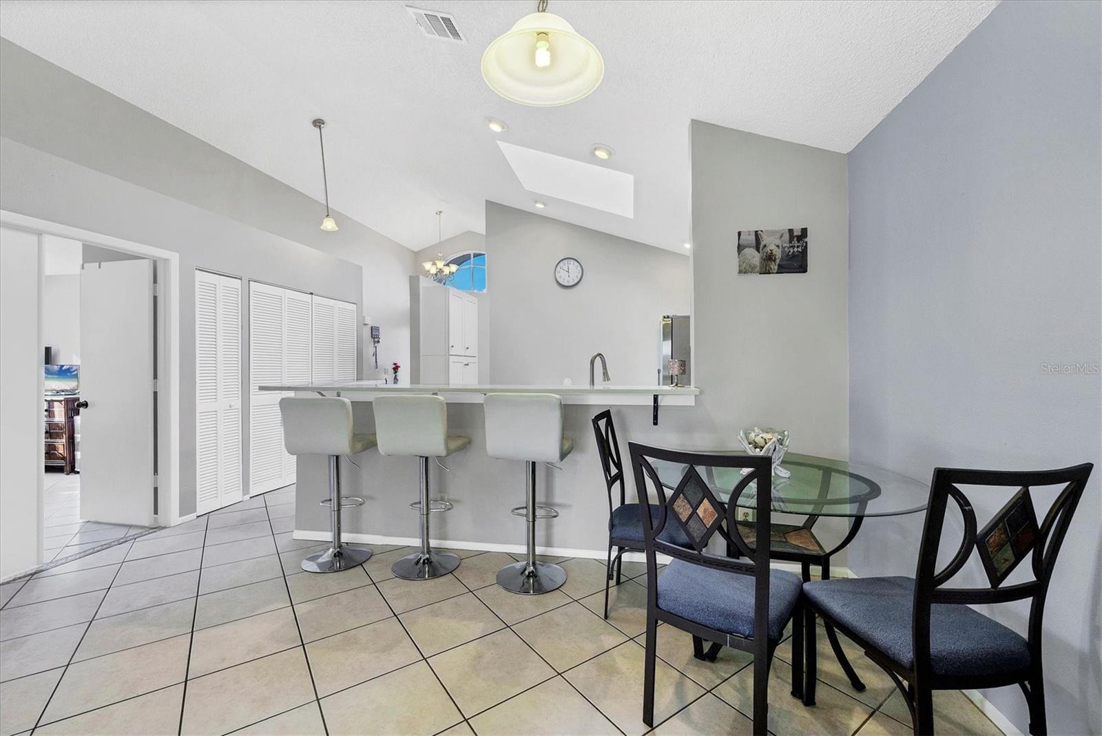 VILLAGE OF LAKESIDE SOUTH II - Residential